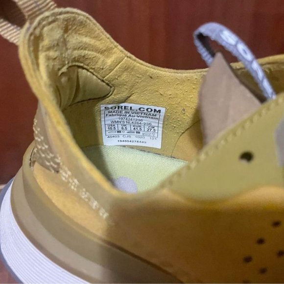 Women's Kinetic™ Rush Ripstop Sneaker in Dioxide Gold - Picture 3 of 4